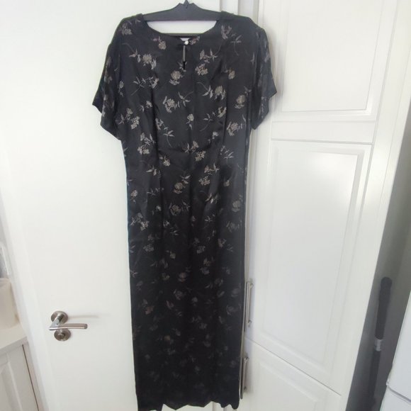 GAP Maxi Dress black with beige floral design woman's size 10 - Picture 1 of 9